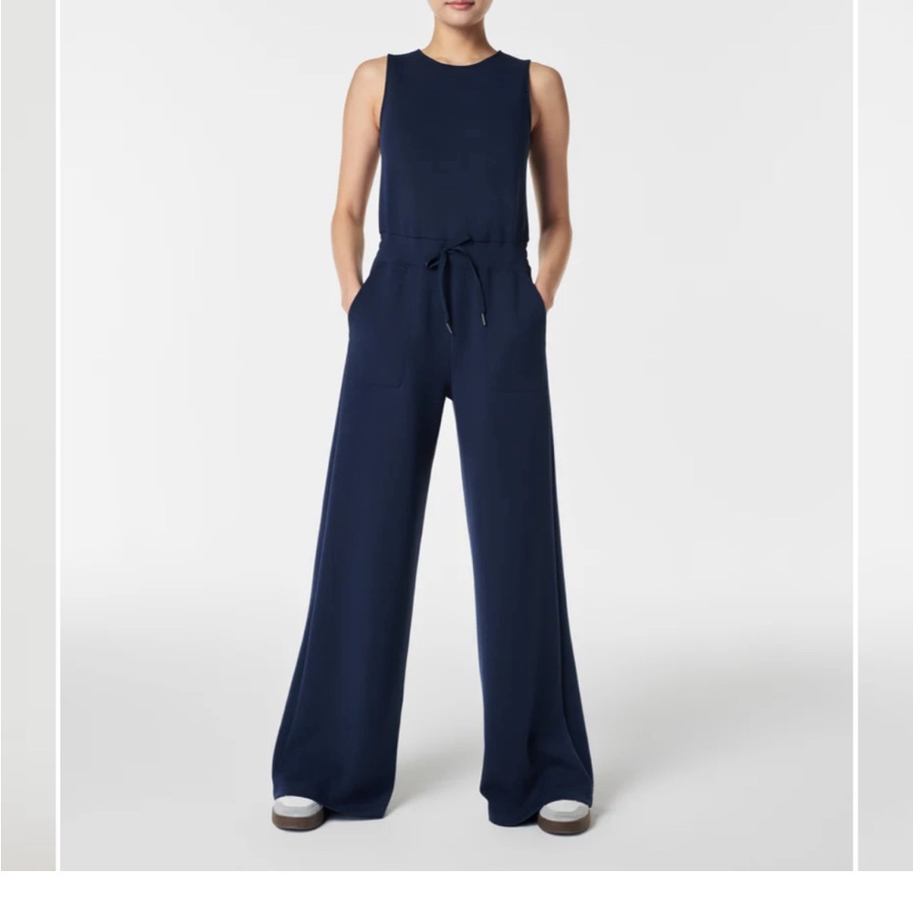COPY - 🍋SPANX AirEssentials Sleeveless Jumpsuit size L